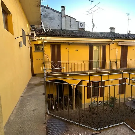 3t House